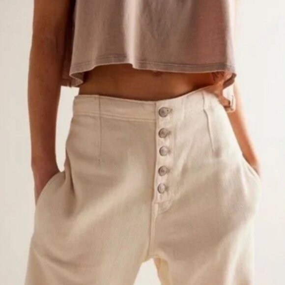 Free People - Osaka Mid Rise Barrel Jeans - Ecru & Ivory  - Size 30 - Picture 3 of 8